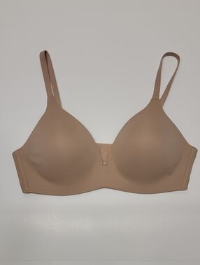 Wacoal Style #856339 34C Comfort First Wire FREE T-shirt Bra  Like New
